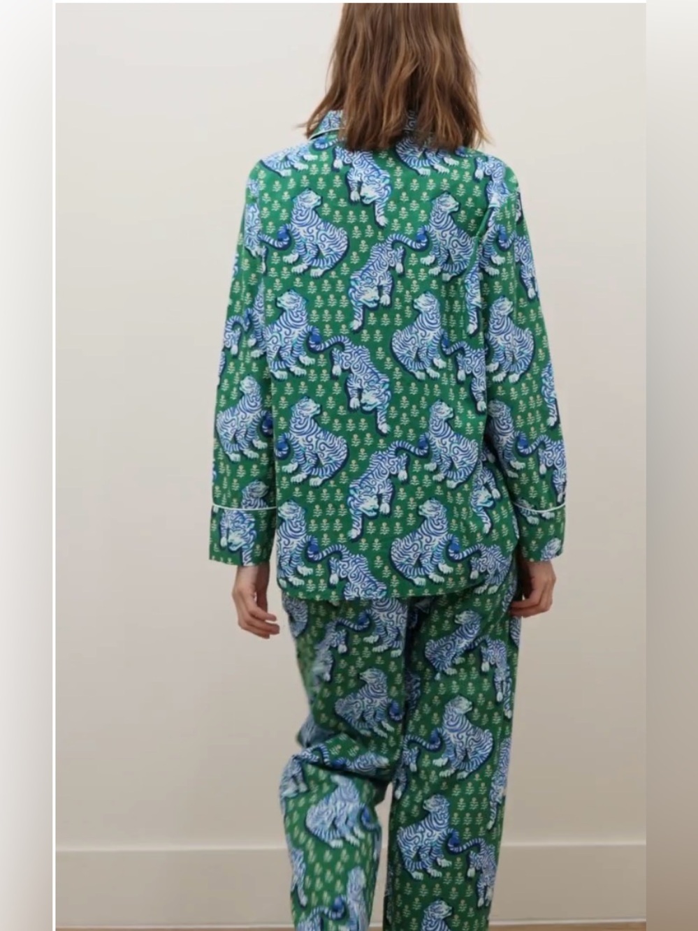 NWT Printfresh Tiger Queen Sz M Pajama Set Organic Cotton Green Blue Retail $168 - Picture 4 of 6